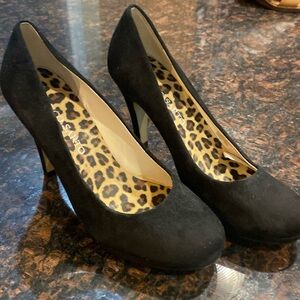 Stunning Franco Sarto suede platform pump LN 6.5